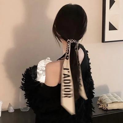 麻烦中的女人 在线观看封面